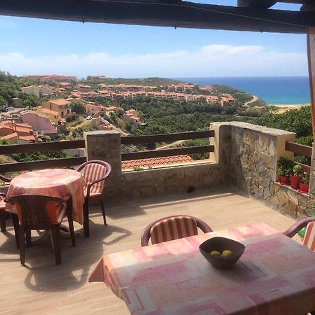 Sardegna-Ferienwohnung Mit Emotionale Meeres Blick Torre dei Corsari Bagian luar foto